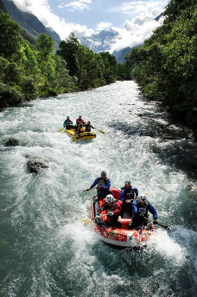 River Rafting 1