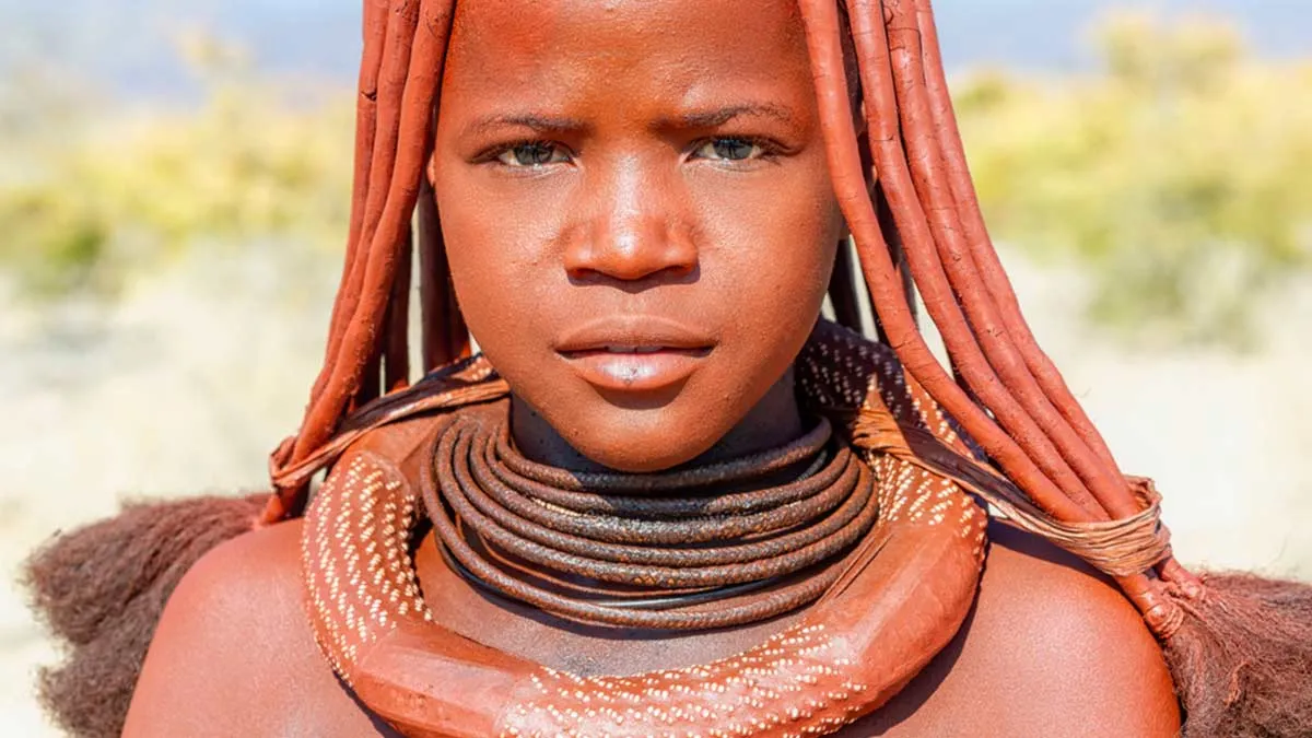 Himba Tribe: जिंदगी में सिर्फ एक बार नहाती है इस जनजाति की महिलाएं, फिर भी नहीं आती बदबू... - Latest News In Hindi, Breaking News In Hindi, ताजा ख़बरें, Daily News In
