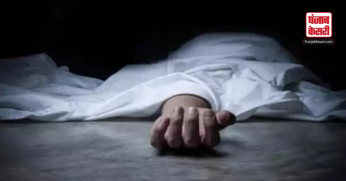 Bodies of 6 workers trapped in warehouse recovered