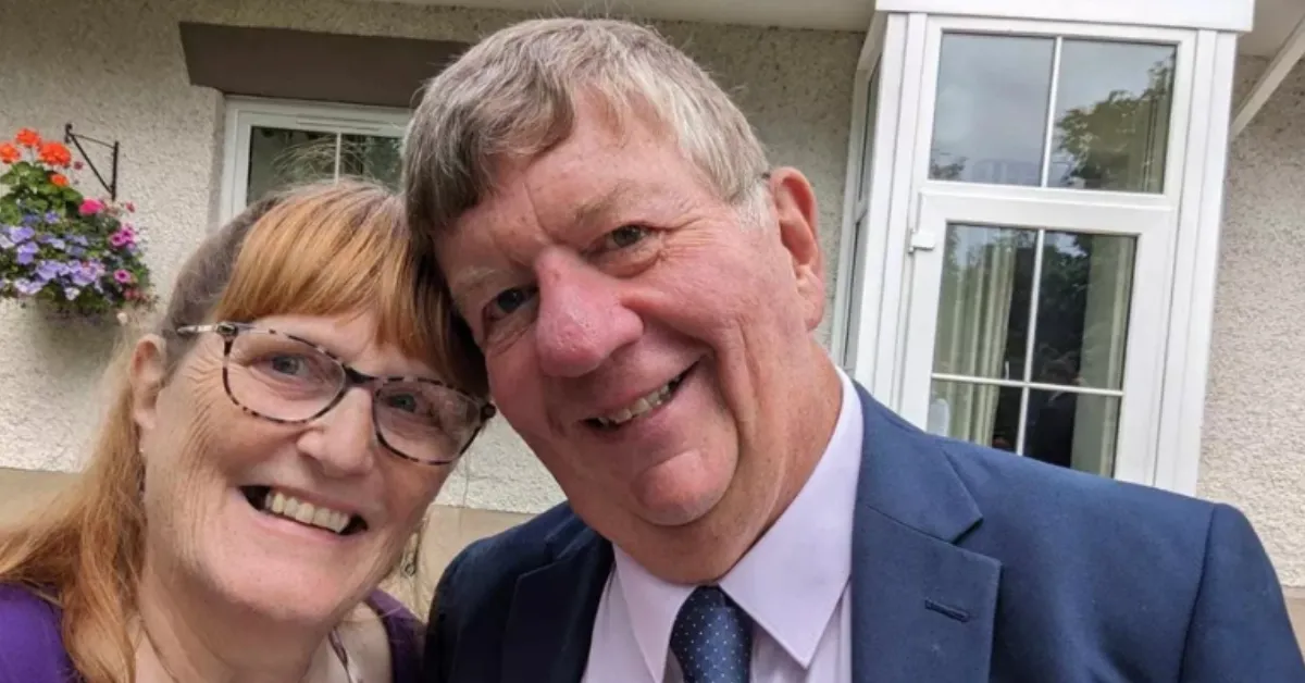 Restaurant Covers Bill For Elderly Couple's Anniversary