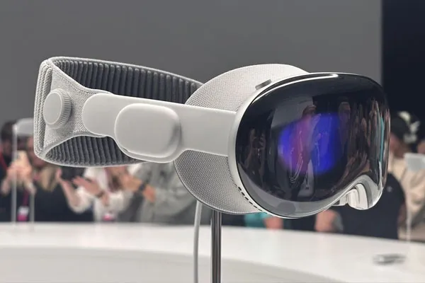 Apple Vision Pro
