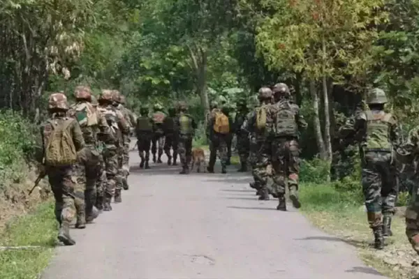 बीएसएफ ने मणिपुर काकचिंग में हथियार और गोला-बारूद बरामद किया 4 ASSAM3 2