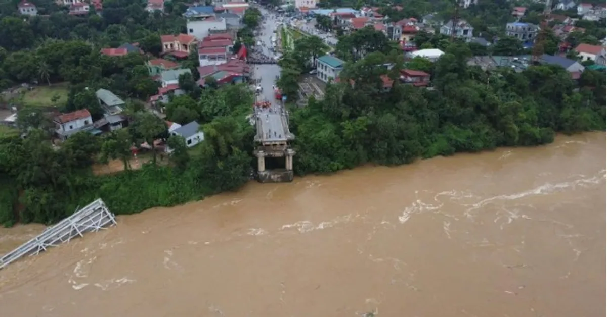 Typhoon Yagi Viral Video