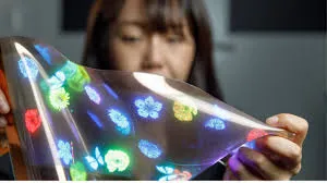 LG की नई स्ट्रेचेबल स्क्रीन तकनीक एक पल में बढ़ेगी 6 इंच तक