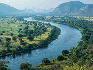 Travel : दिल्ली की प्रदूषित हवा से बचने के लिए यहां जाएं घूमने