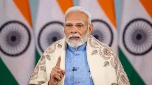 राजनीति में महत्वाकांक्षा नहीं, मिशन लेकर आना चाहिए: PM Modi