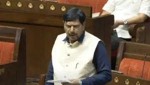 Waqf Bill पर Ramdas Athawale का विपक्ष पर शायराना तंज, कहा- विरोधी दलों की रात हो रही है काली