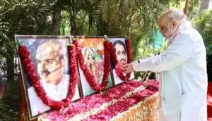 BJP के 46वें स्थापना दिवस पर Amit Shah  ने अहमदाबाद में किया संस्थापकों को नमन