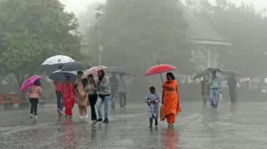 Holi पर Delhi-NCR में बदल सकता है मौसम का मिजाज, हल्की बूंदाबांदी की संभावना