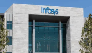 FY26 में Infosys करेगी 20,000 नए इंजीनियरिंग स्नातकों की भर्ती