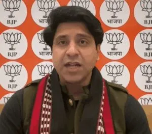 Waqf के नाम पर भड़काऊ बयान देने वालों पर कड़ी कार्रवाई हो: Shahjad poonawala