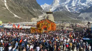 Chardham Yatra के लिए हरिद्वार में ऑफलाइन पंजीकरण शुरू, भक्तों में उत्साह