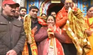 सीएम रेखा गुप्ता का उत्तराखंड दौरा, केदारनाथ में परिवार संग की पूजा-अर्चना