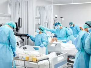 दिल्ली में Covid-19 का अलर्ट, अस्पतालों को सतर्क रहने के निर्देश