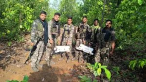 झारखंड: सारंडा जंगल से 2.5 टन विस्फोटक बरामद, सर्च ऑपरेशन तेज
