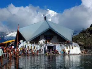 उत्तराखंड: CM धामी ने हेमकुंड यात्रा के लिए 99.41 लाख की मंजूरी दी