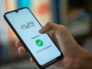 UPI ने वित्त वर्ष 2025 में डिजिटल पेमेंट्स में 83.7% हिस्सेदारी हासिल की