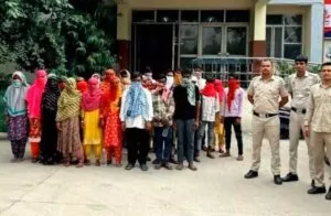 दिल्ली में अवैध प्रवासियों के खिलाफ कार्रवाई, 242 बांग्लादेशी हिरासत में