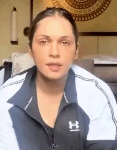 Air India Plane Crash में Isha koppikar ने जताया दुख, बोलीं -कभी-कभी जिंदगी ऐसा दर्द देती है