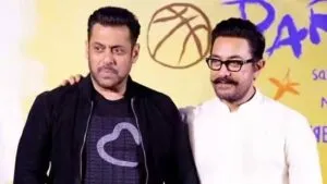 Salman ने ‘Sitaare Zameen Par’ की स्क्रीनिंग में  Aamir संग की मस्ती, बोले-‘मुझे ये फ़िल्म ऑफर …’