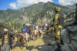 Jammu-Kashmir: अमरनाथ यात्रा की तैयारी पूरी, बालटाल में मॉक ड्रिल का आयोजन