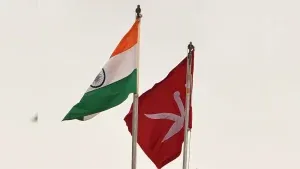 Jammu and Kashmir: श्रीनगर में फहराया विदेशी झंडा, दो गिरफ्तार