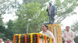 CM रेखा ने श्यामा प्रसाद मुखर्जी की जयंती पर श्रद्धांजलि दी, कहा- उन्होंने ‘राष्ट्र प्रथम’ की भावना को बढ़ावा दिया