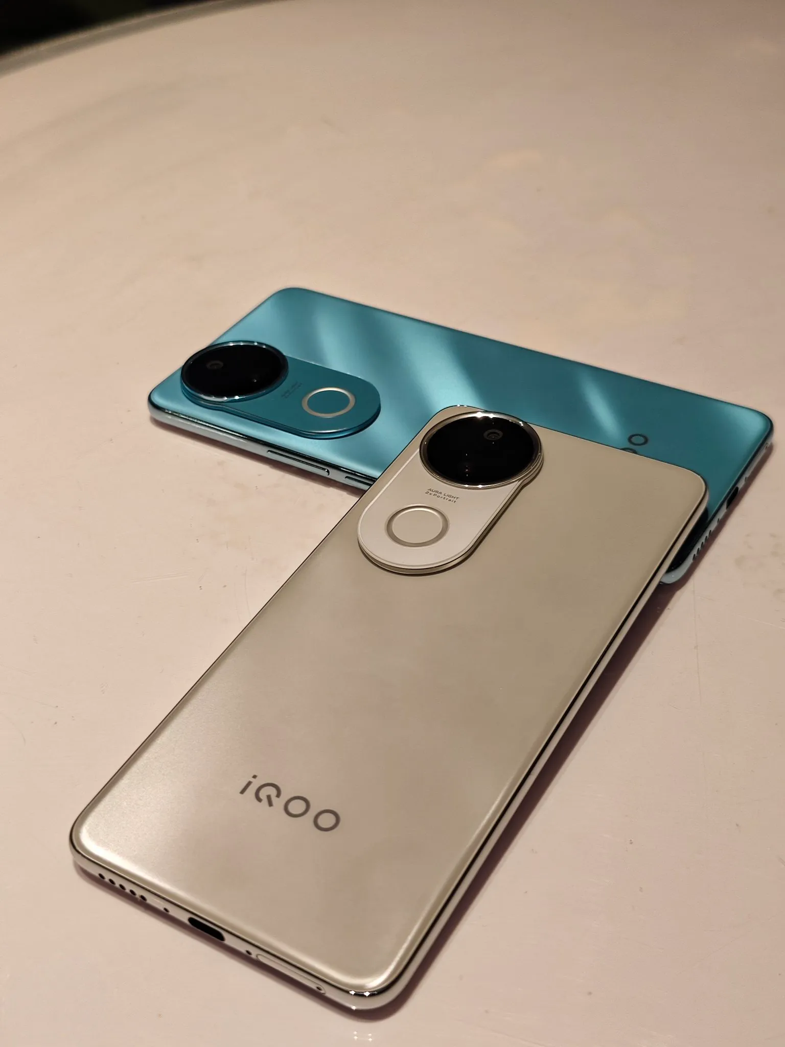 iQOO Z10R