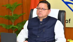 उत्तराखंड के सीएम पुष्कर सिंह धामी ने 20 नए एसी यूटीसी टेम्पो ट्रैवलर को हरी झंडी दिखाई