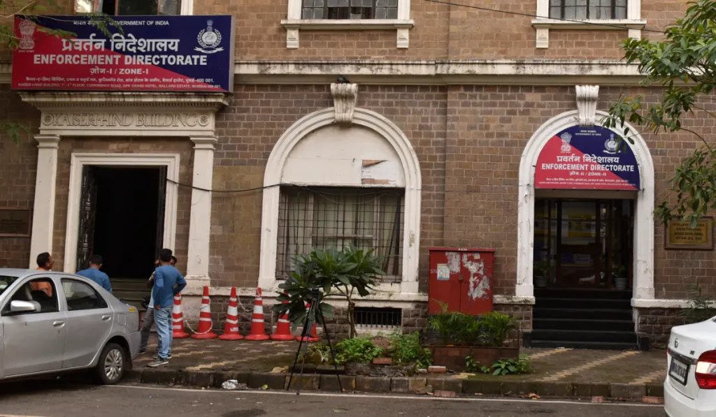 मनी लॉन्ड्रिंग केस में सहारा ग्रुप के अधिकारी समेत दो लोग गिरफ्तार