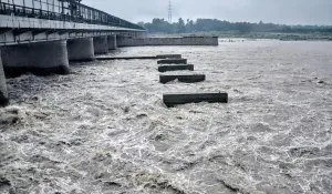 Delhi में बाढ़ का खतरा! मानसून से पहले बढ़ने लगा इस नदी का जलस्तर