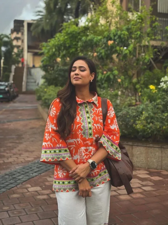 Shweta Tiwari का न्यू मानसून लुक देख नजरें हटाना मुश्किल