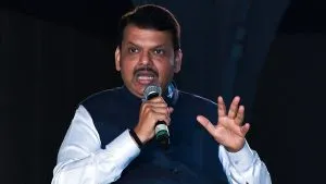 CM देवेंद्र फडणवीस को बॉम्बे HC से बड़ी राहत, चुनाव को चुनौती देने वाली याचिका खारिज