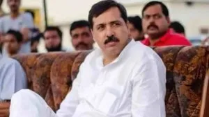 कौन हैं पूर्व MP Dhananjay Singh? जिन्हें डबल मर्डर केस में मिली बड़ी  राहत