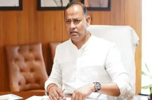 दिल्ली सरकार का बड़ा कदम: स्कूल-कॉलेजों के 100 मीटर दायरे में तंबाकू बिक्री पर पूरी तरह से बैन