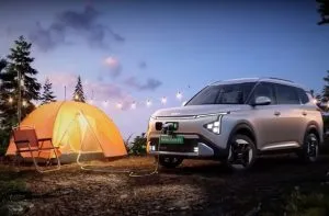 इलेक्ट्रिक सेगमेंट में Kia की बड़ी छलांग, कैरेंस क्लाविस EV जल्द होगी लॉन्च, जानें फीचर्स