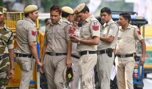 वसंत कुंज में अपराधी गिरफ्तार, 10 मामलों में नाम शामिल