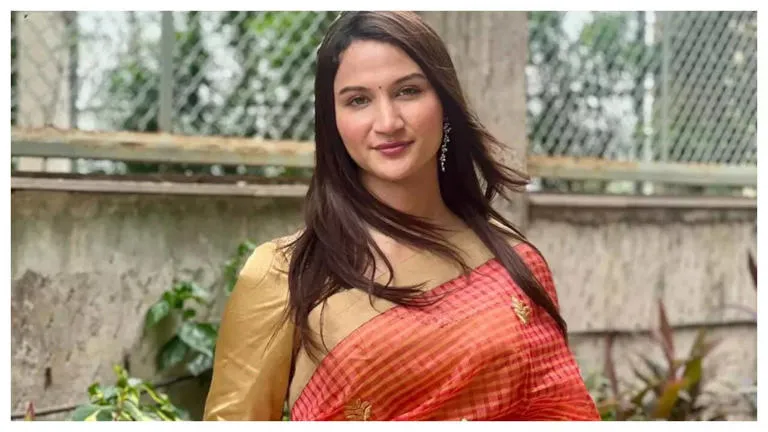 Anaya Bangar