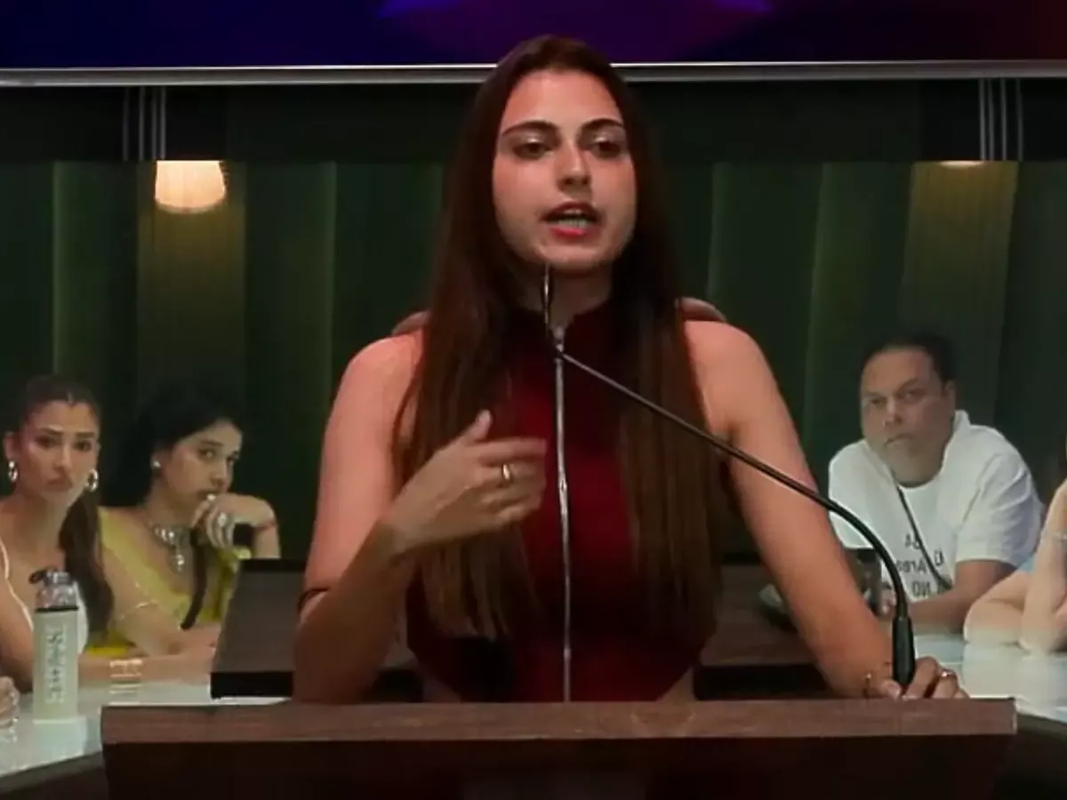 Bigg Boss 19 first eviction farhana khan