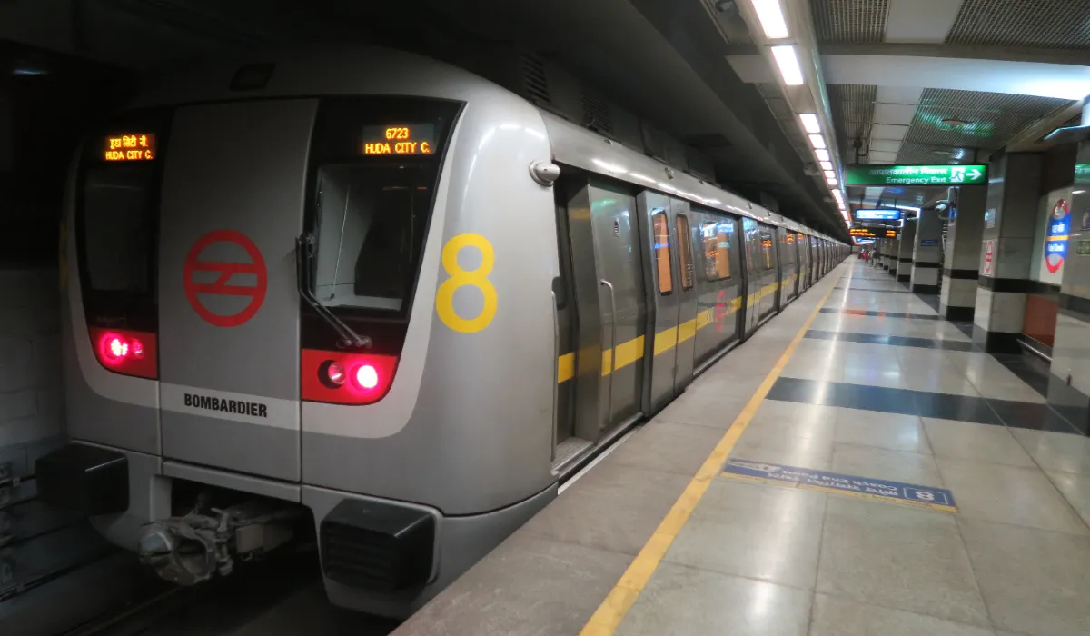 Metro Fair Delhi Metro Fair Increased: आज से बढ़ा मेट्रो का किराया