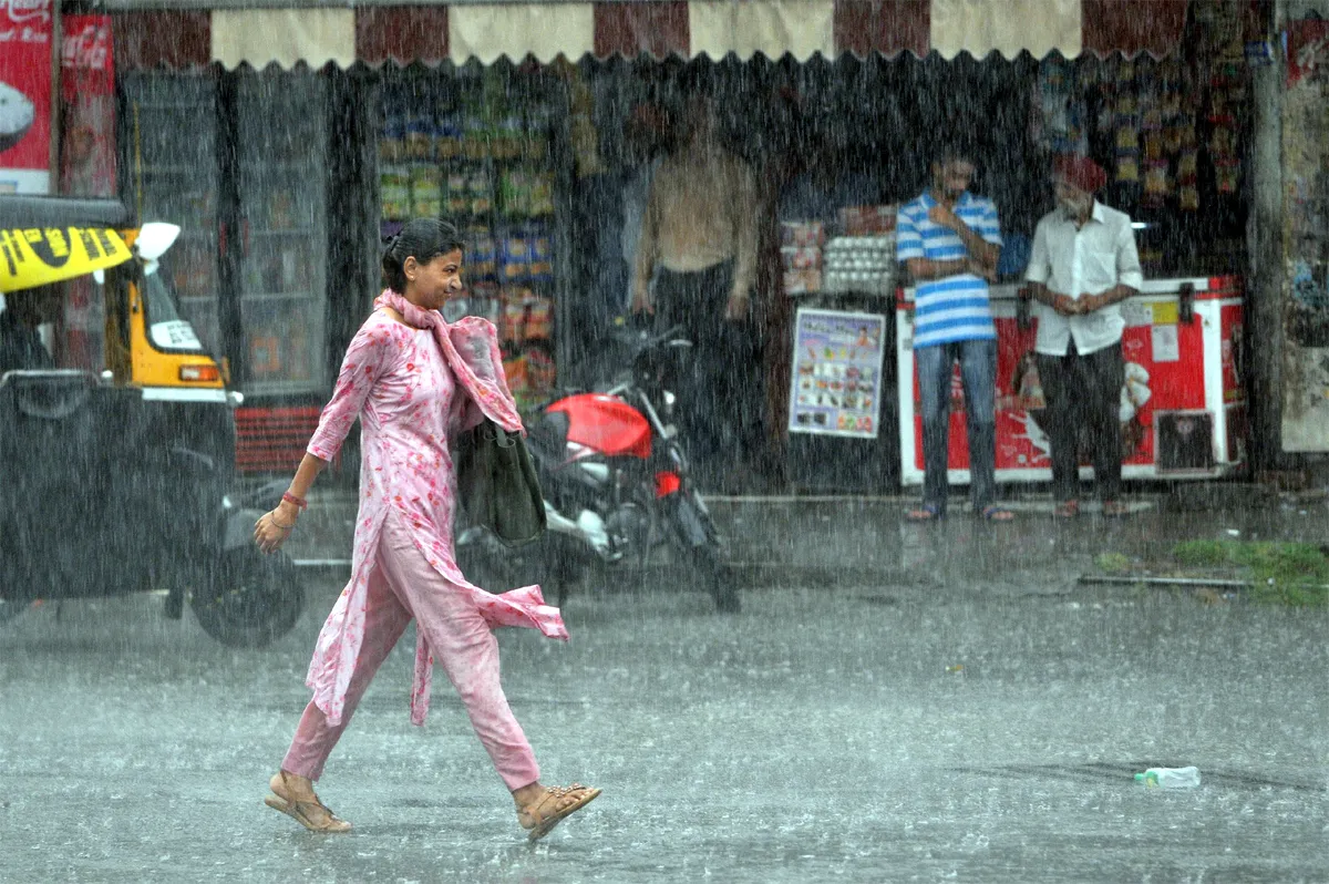 Jammu Kashmir Weather Updates Today