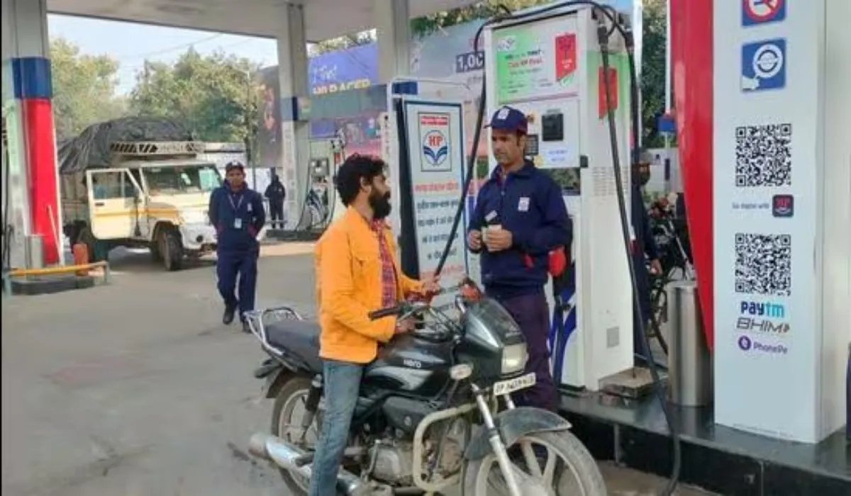No Helmet No Petrol Rule