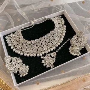 Round Bridal Necklace Set