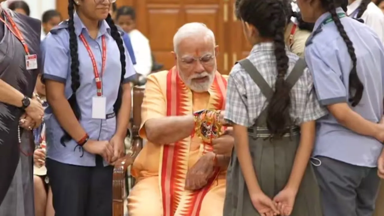 PM Modi Celebrates Raksha Bandhan