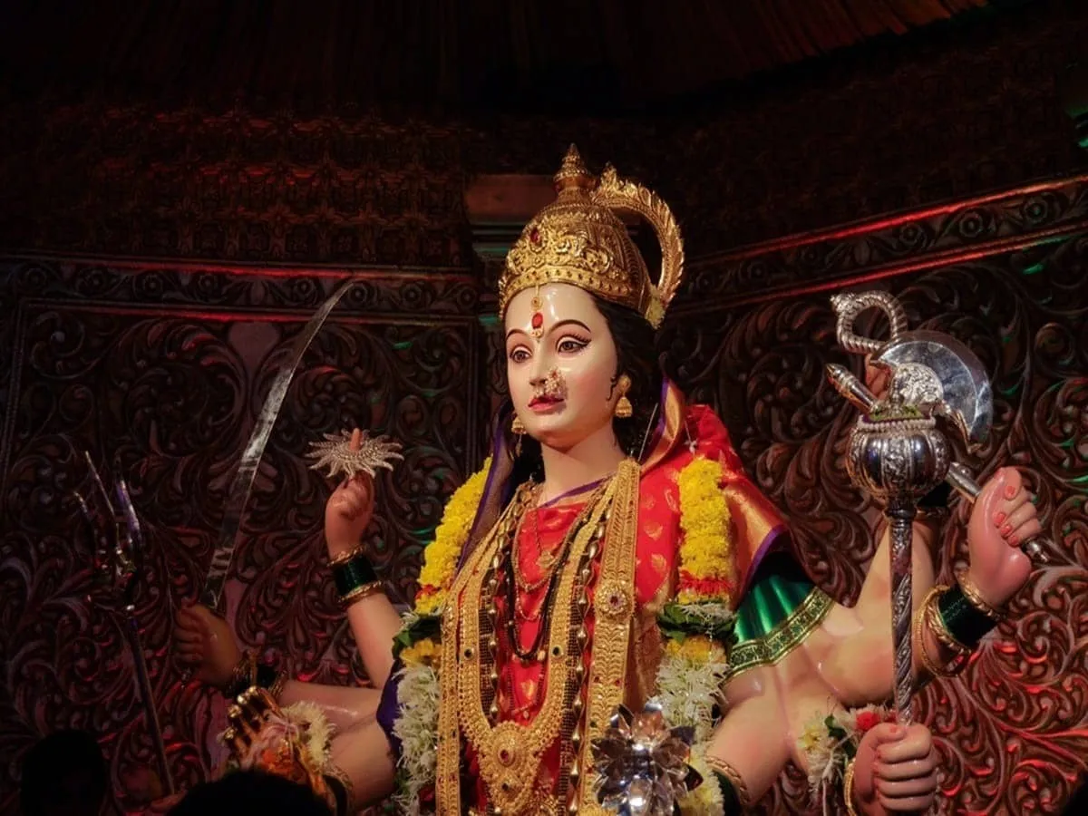 Ambe Ji Ki Aarti Lyrics in Hindi