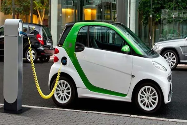 Insurance Ev Adoption
