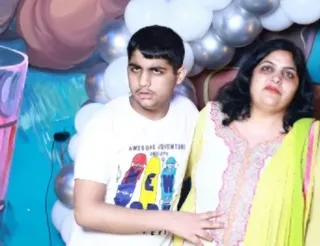 Greater Noida Suicide
