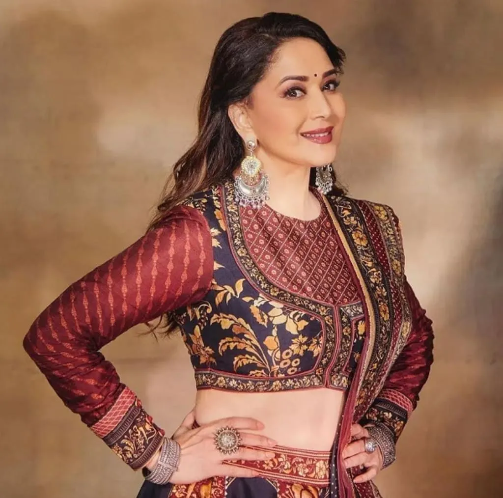 Full Sleeve Blouse Designs