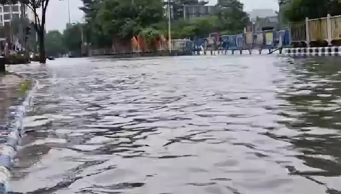 Kolkata Heavy Rainfall