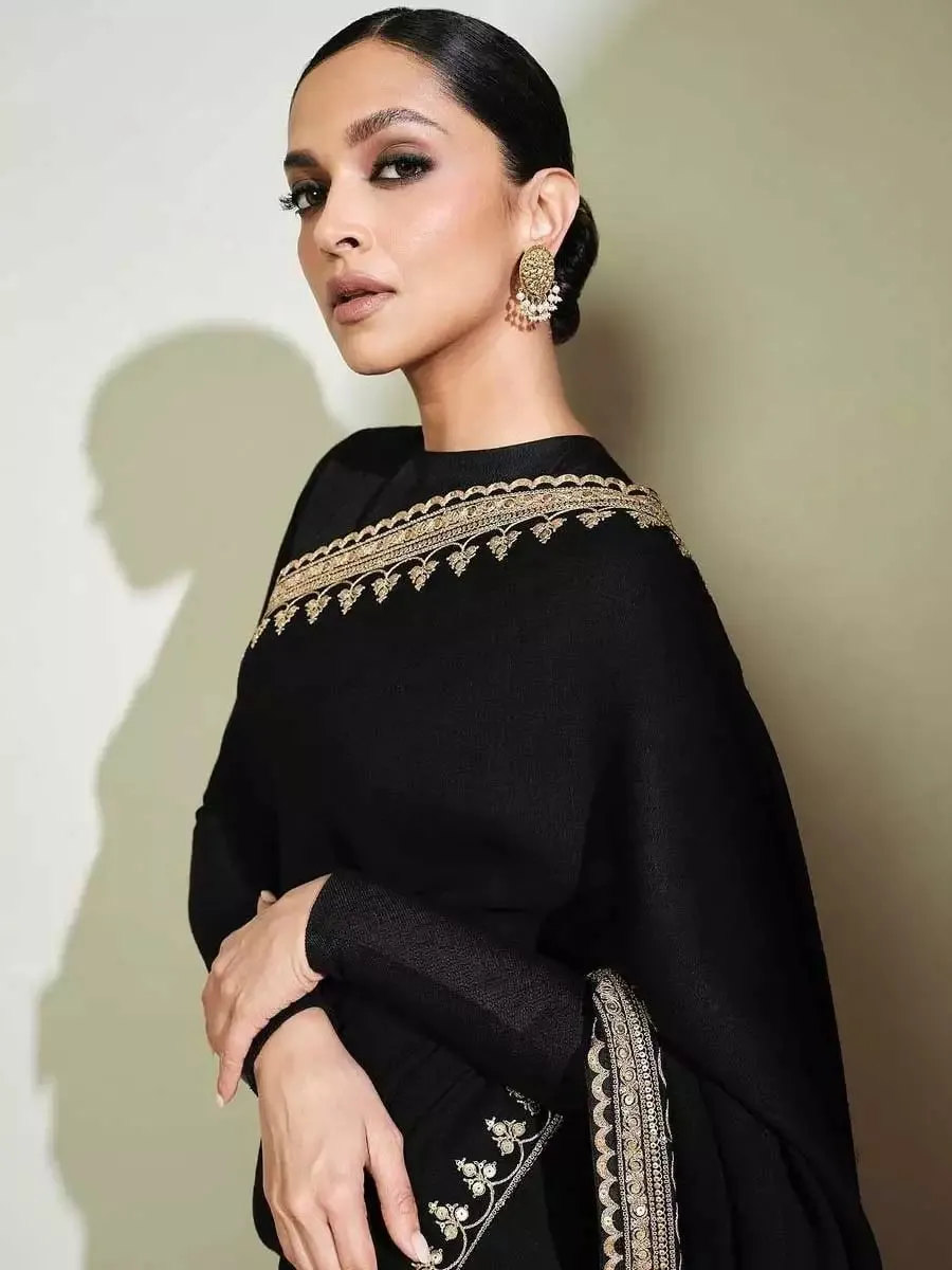 Full Sleeve Blouse Designs